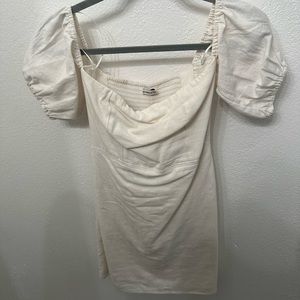 Puff sleeve off white Abercrombie and Fitch short dress.